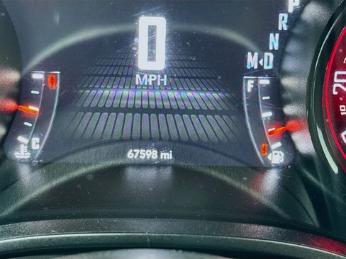 Used 2022 Dodge Challenger R/T w/ Blacktop Package RWD image 8