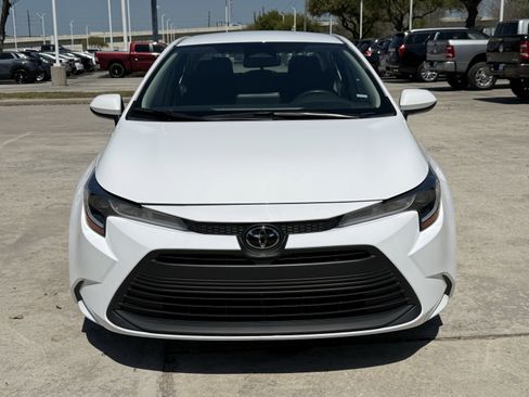 Used 2024 Toyota Corolla LE image 10