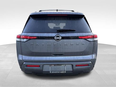 New 2026 Nissan Pathfinder SL FWD image 7