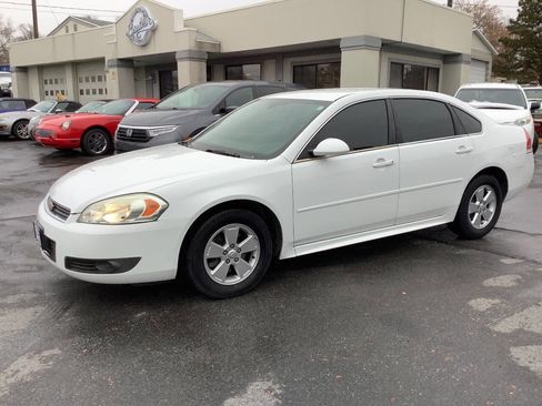 Used 2010 Chevrolet Impala LT image 15