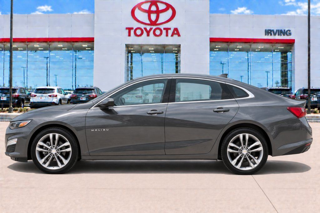 Used 2024 Chevrolet Malibu LT FWD image 13