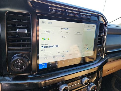 Used 2023 Ford F450 Lariat w/ Lariat Ultimate Package image 16