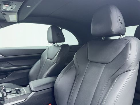 Used 2021 BMW 430i Convertible w/ Convenience Package image 45