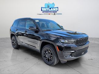 New 2025 Jeep Grand Cherokee Altitude video 1