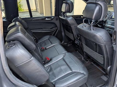 Used 2017 Mercedes-Benz GLS 550 4MATIC image 28