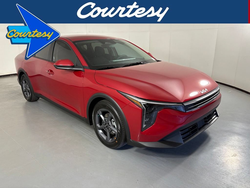 New 2026 Kia K4 FWD image 1