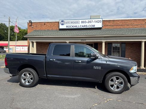Used 2017 RAM 1500 Big Horn AWD/4WD image 4