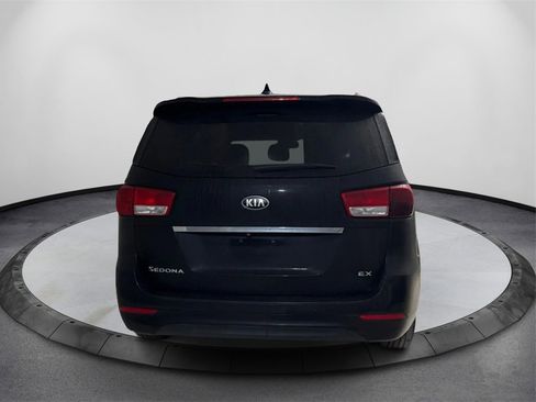 Used 2016 Kia Sedona EX image 6