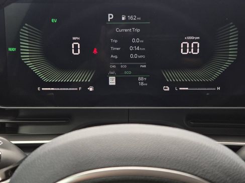 New 2026 Kia Carnival EX FWD image 13