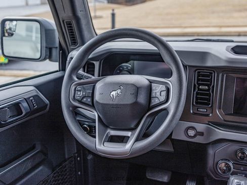 Used 2023 Ford Bronco 4-Door image 26