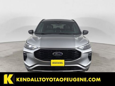 Used 2023 Ford Escape ST-Line AWD/4WD image 8