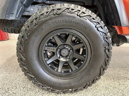 Used 2020 Jeep Gladiator Sport w/ Quick Order Package 24S AWD/4WD image 26