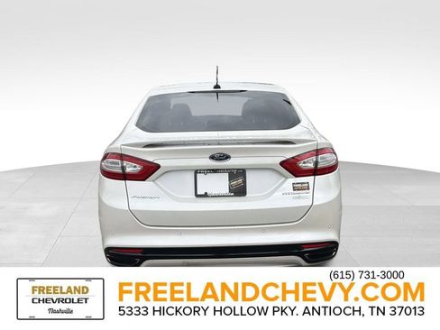 Used 2015 Ford Fusion Titanium image 4
