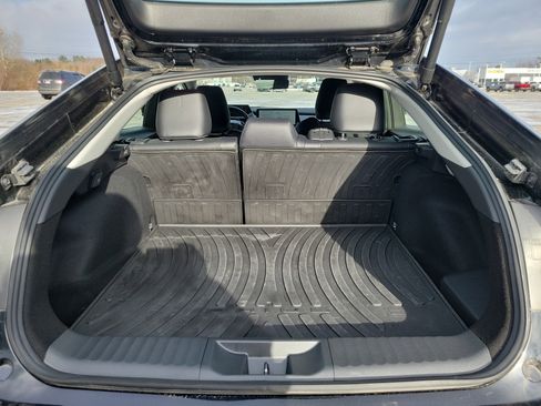 Used 2024 Toyota Prius Prime SE image 17