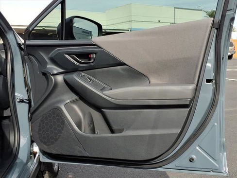 Certified 2025 Subaru Crosstrek 2.0i Premium image 23