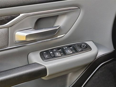 Used 2019 RAM 1500 Big Horn image 23