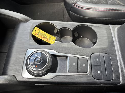 Used 2025 Ford Escape ST-Line image 24