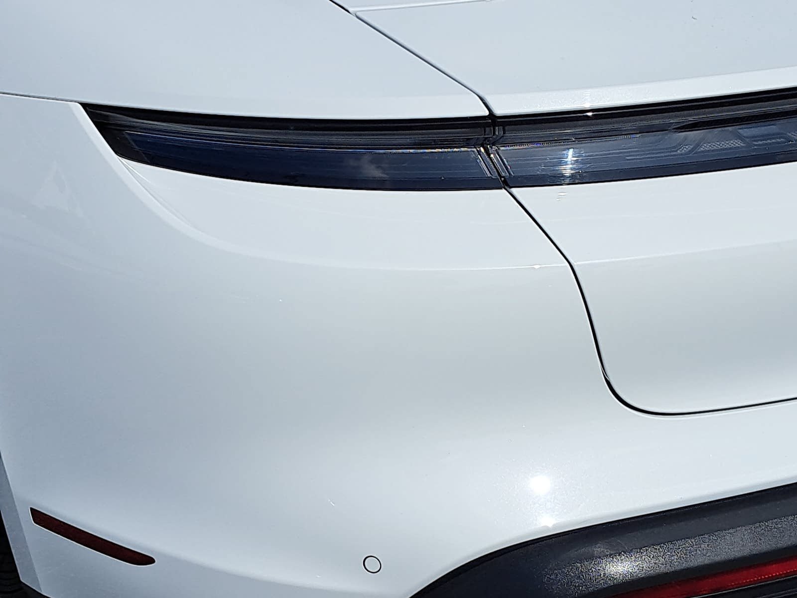 Used 2021 Porsche Taycan RWD image 37