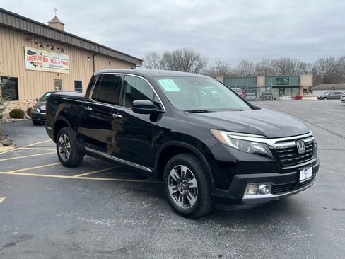 Used 2018 Honda Ridgeline RTL-E image 3