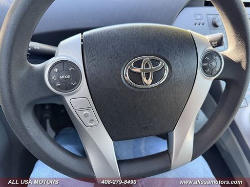Used 2015 Toyota Prius Two FWD image 15