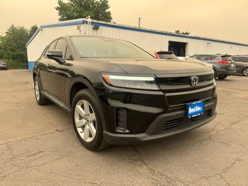 Used 2024 Honda Prologue EX image 8