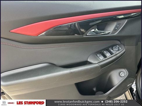 Used 2025 Chevrolet TrailBlazer RS w/ Convenience Package FWD image 16