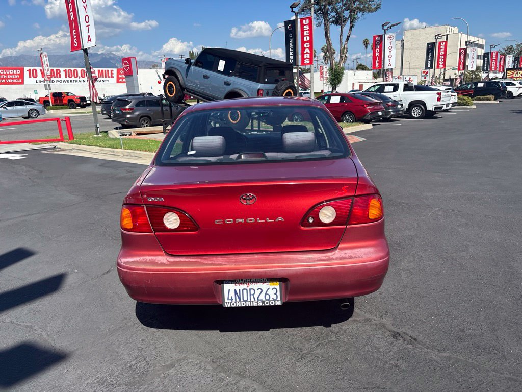 Used 2001 Toyota Corolla LE FWD image 5