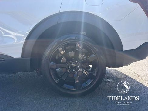 Certified 2023 Ford Explorer ST-Line AWD/4WD image 33