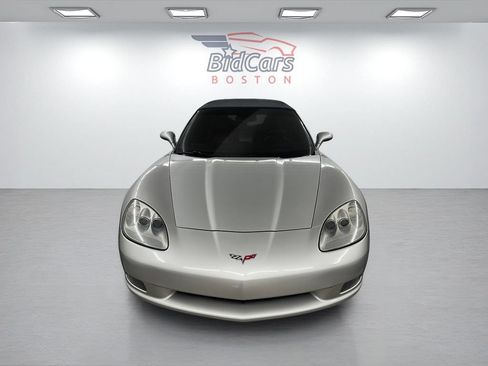 Used 2008 Chevrolet Corvette Convertible w/ Preferred Equipment Group RWD image 2