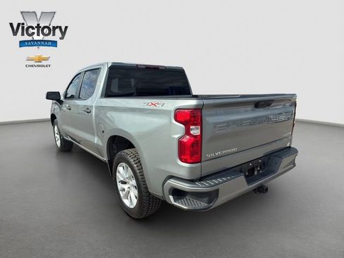 Used 2023 Chevrolet Silverado 1500 Custom AWD/4WD image 5
