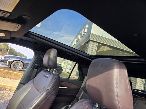 New 2026 Ford Explorer Platinum image 15