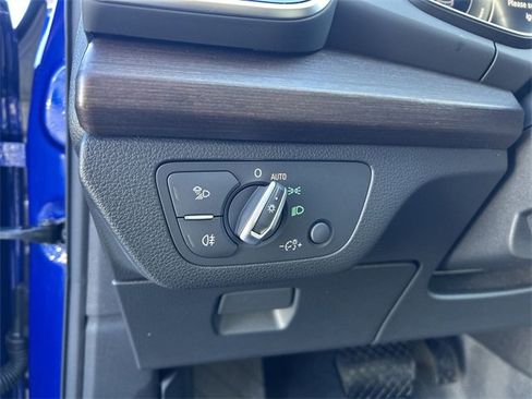 Used 2024 Audi Q5 e Premium Plus image 17