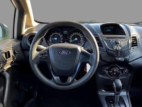 Used 2014 Ford Fiesta S image 5