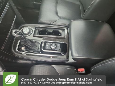 Used 2024 INFINITI QX80 Luxe image 30