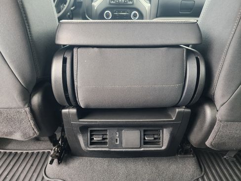 Used 2025 Chevrolet Silverado 2500 Custom w/ Custom Convenience Package image 19