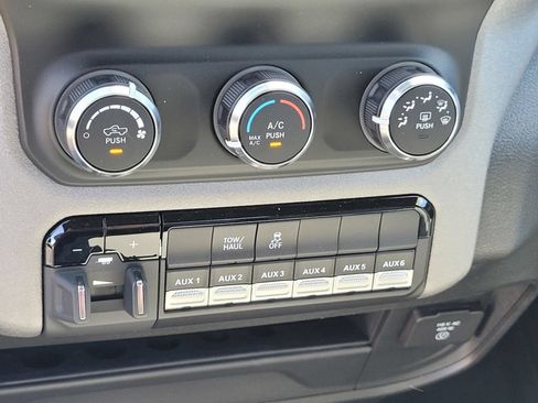New 2024 RAM 2500 Tradesman w/ Chrome Appearance Group RWD image 15