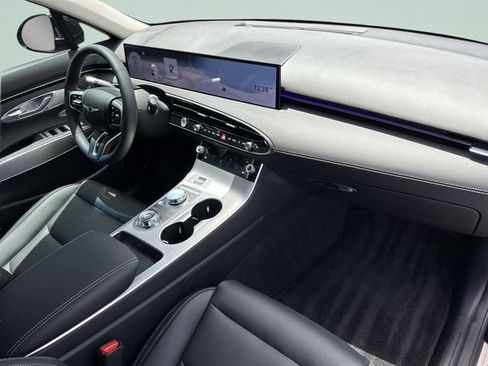 New 2026 Genesis GV70 2.5T Select AWD/4WD image 17