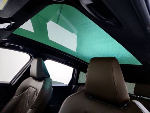 Used 2025 BMW X3 xDrive30i w/ Convenience Package image 11