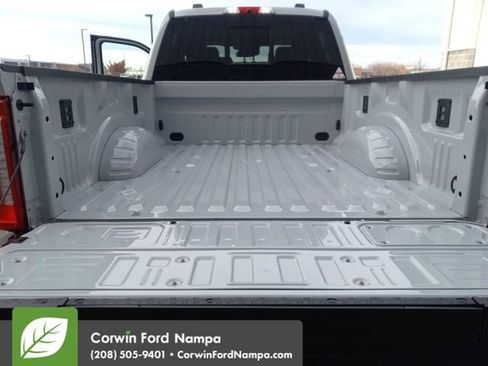 New 2026 Ford F250 Lariat w/ Chrome Package image 27