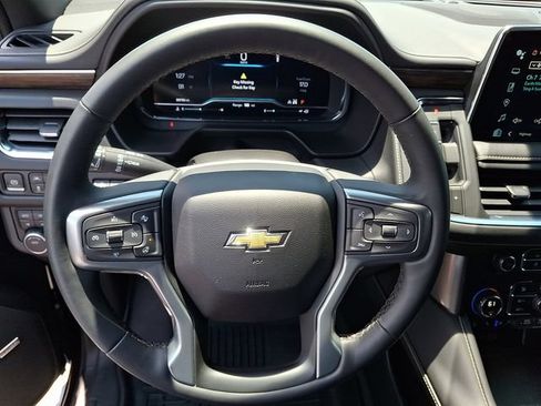 Used 2024 Chevrolet Tahoe Premier AWD/4WD image 15
