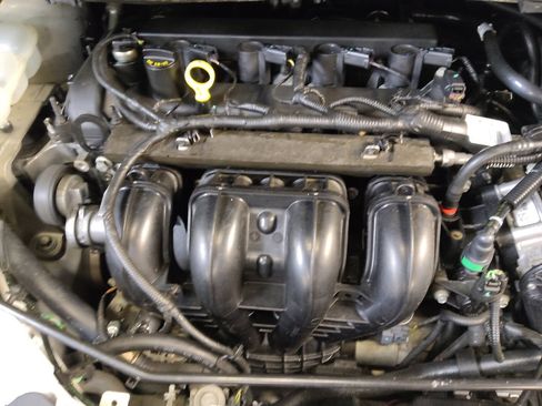 Used 2016 Ford Escape S image 30