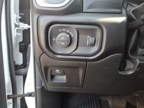 Used 2023 RAM 1500 Big Horn AWD/4WD image 16