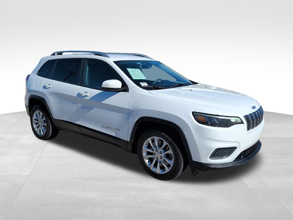 Used 2020 Jeep Cherokee Latitude FWD image 3