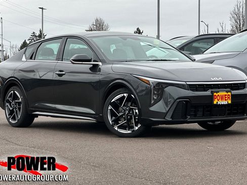 New 2026 Kia K4 GT-Line image 1