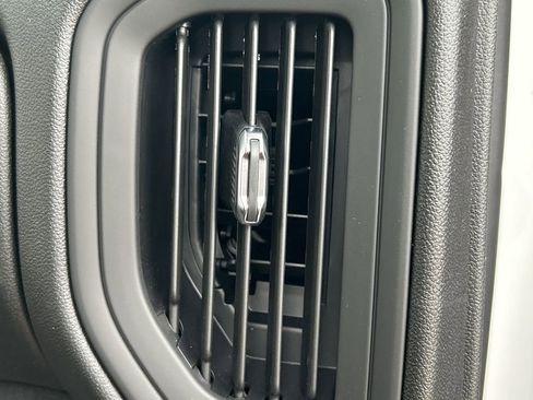 New 2026 GMC Sierra 3500 Pro w/ Convenience Package image 20