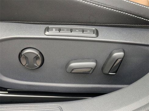 New 2026 Volkswagen Jetta SEL image 20