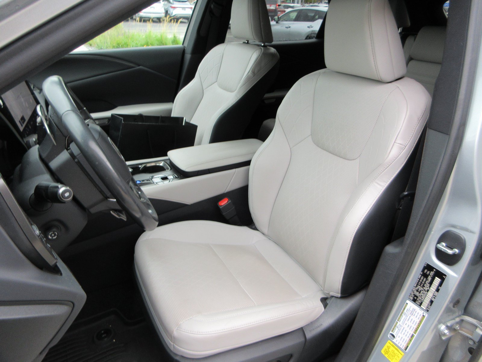 Used 2024 Lexus RX 350 w/ Convenience Package AWD/4WD image 20