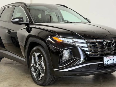 Used 2022 Hyundai Tucson SEL w/ Convenience + Premium Package FWD image 2