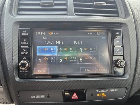 Used 2020 Mitsubishi Outlander Sport ES image 5