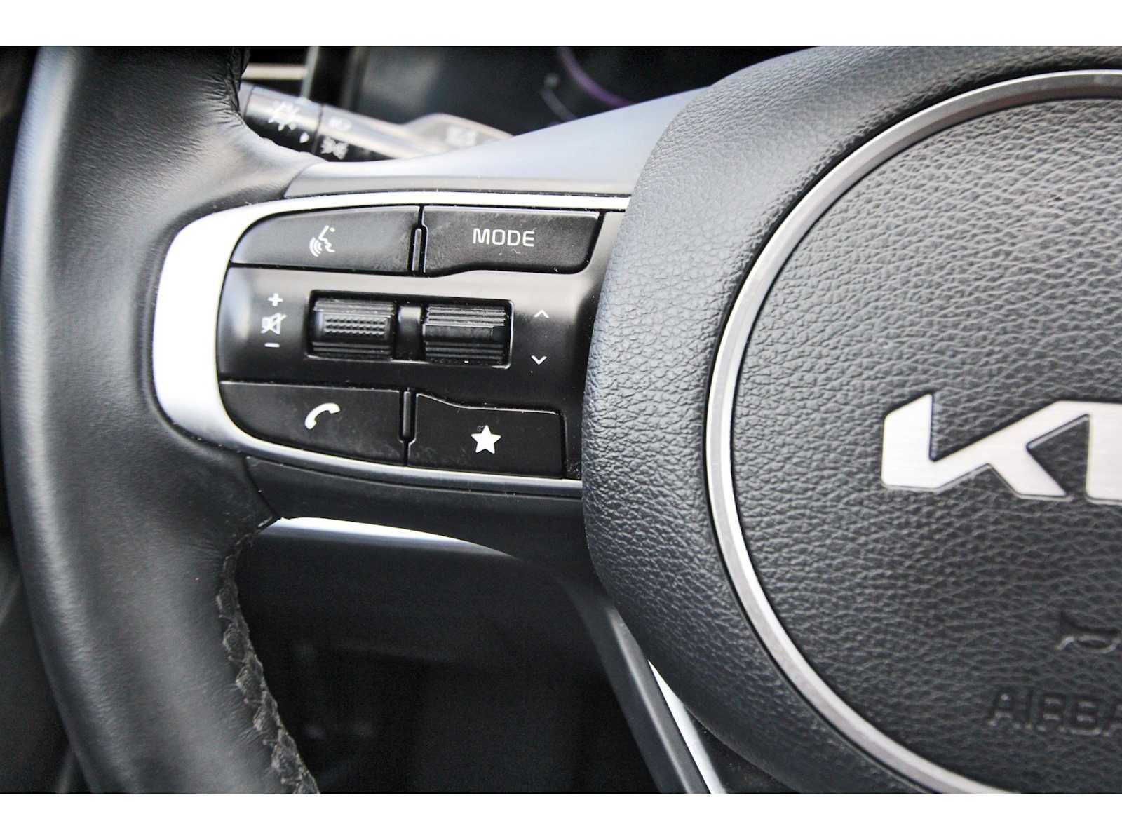 Used 2025 Kia Sportage X-Line AWD/4WD image 15